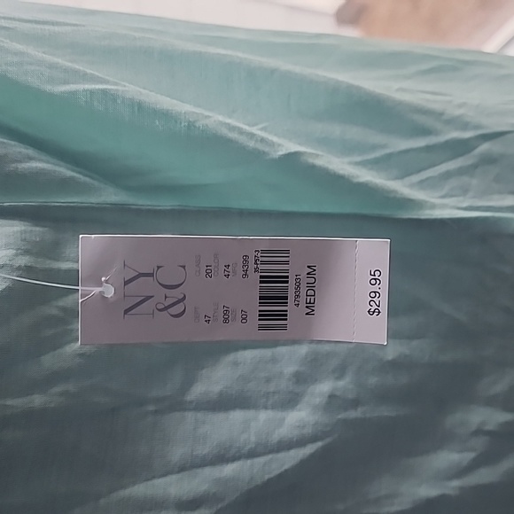 Embellished Tank Top - Picture 3 of 3